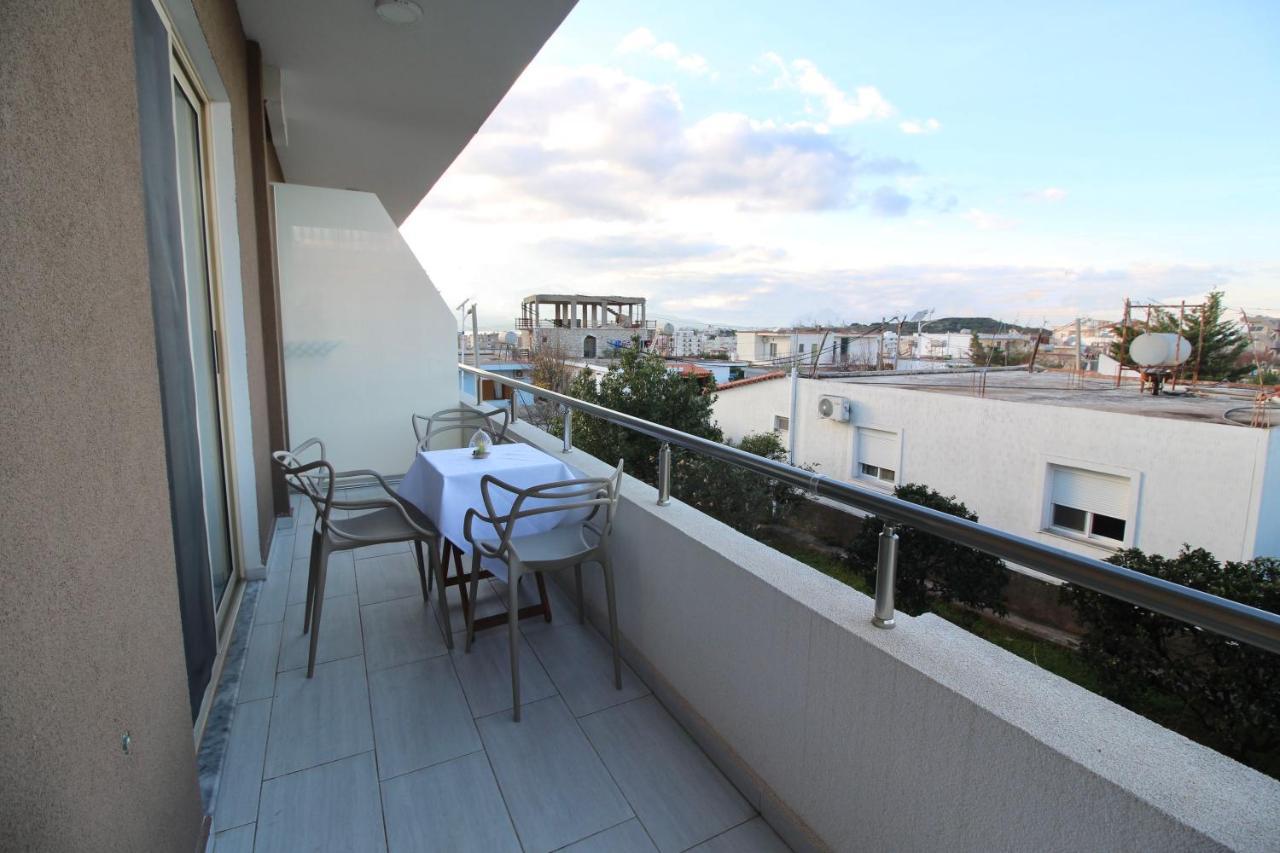 Vision 4 Ksamil Villa Apartments And Rooms Екстериор снимка