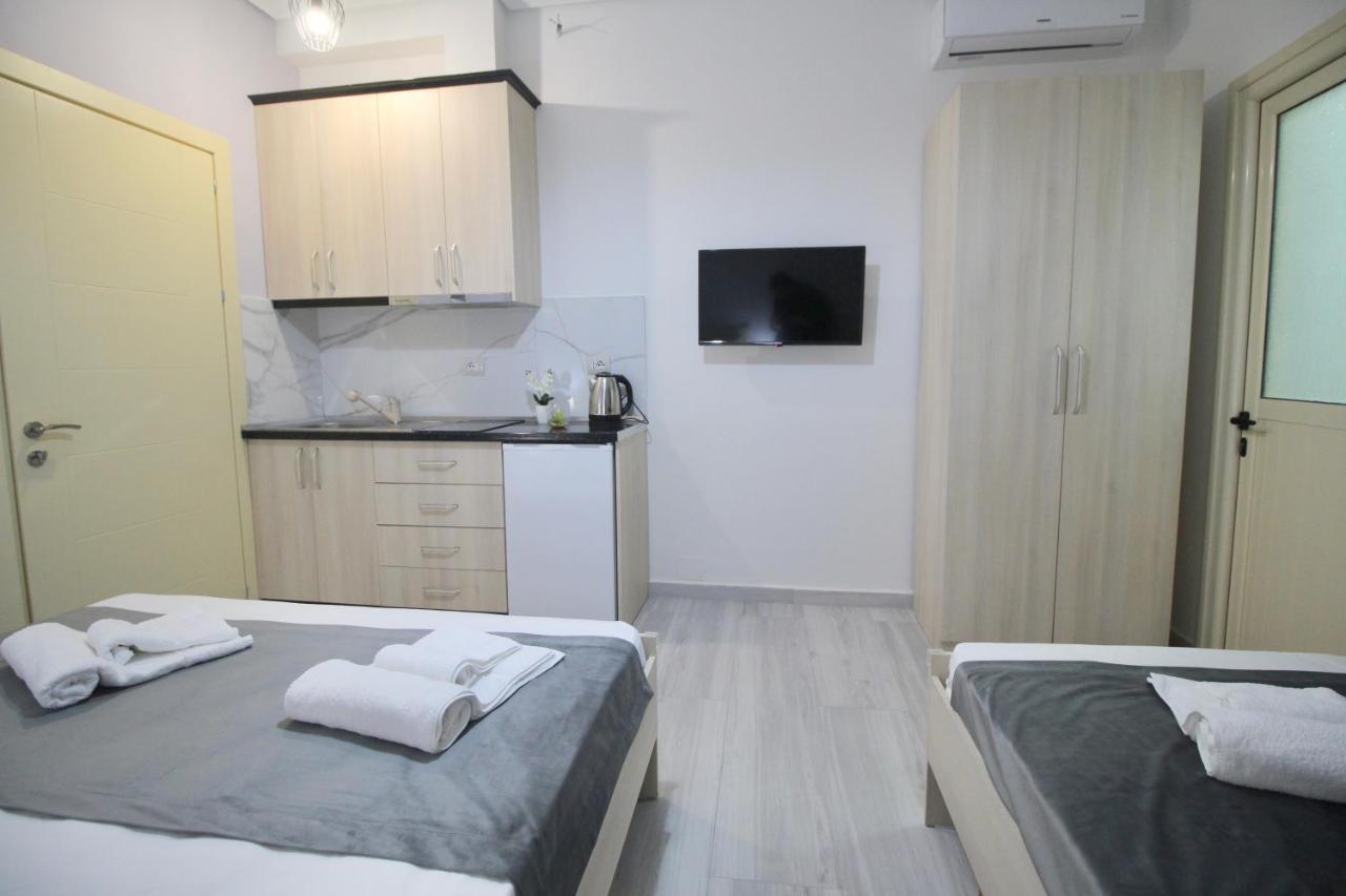 Vision 4 Ksamil Villa Apartments And Rooms Екстериор снимка