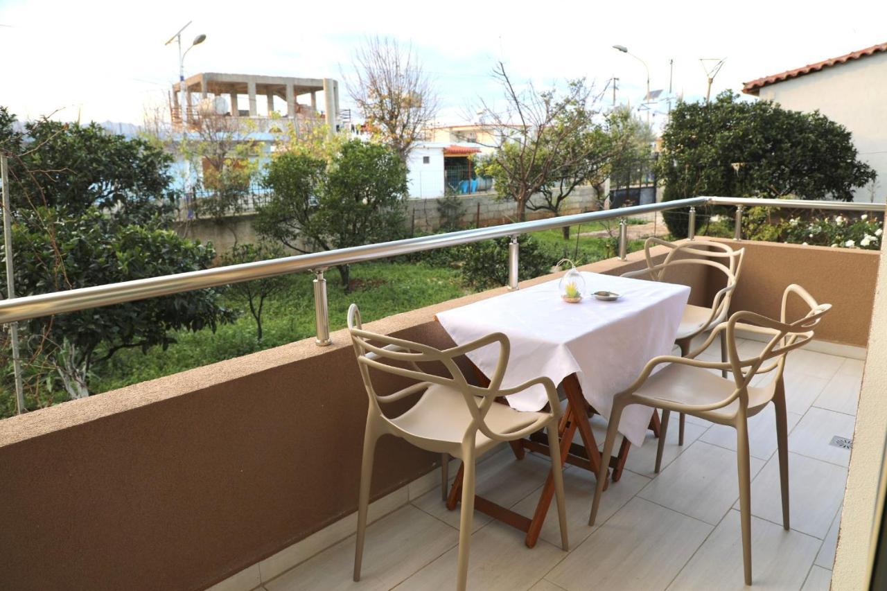 Vision 4 Ksamil Villa Apartments And Rooms Екстериор снимка