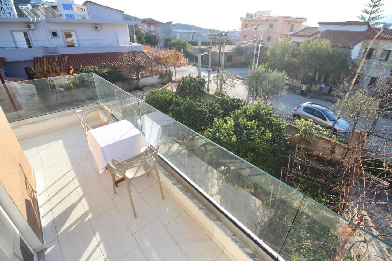 Vision 4 Ksamil Villa Apartments And Rooms Екстериор снимка
